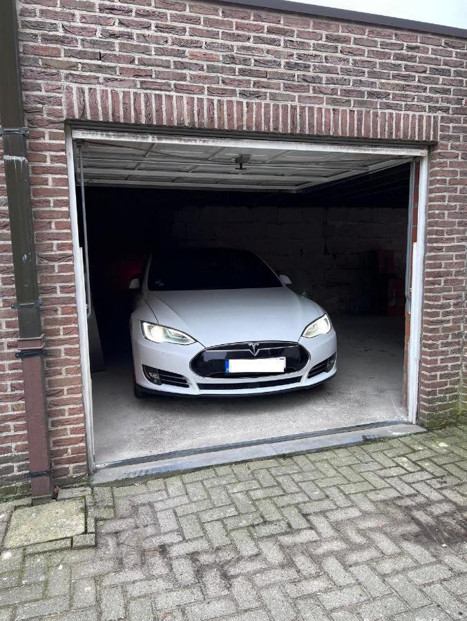 Appartamento Red Cross Street Lommel Esterno foto